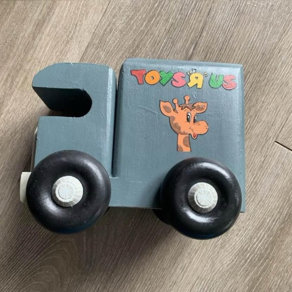 Limited 1994 Edition No. 1 of 1 Toys R Us. Brantford Toy Co. Wooden Truck *read - Picture 5 of 8